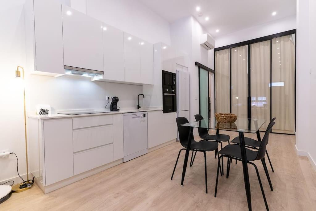 Apartamento Nuevo En El Centro De Ельче Екстер'єр фото
